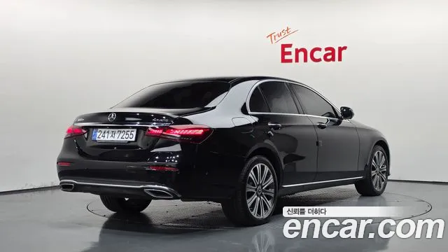 Mercedes-Benz E-Class W213 — Фото автомобиля 2