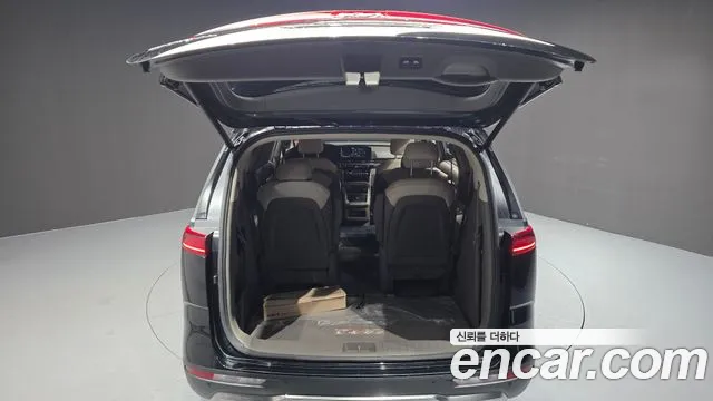 Kia Canival Carnival 4 поколение Бензин 9 мест Noblesse — Фото автомобиля 20