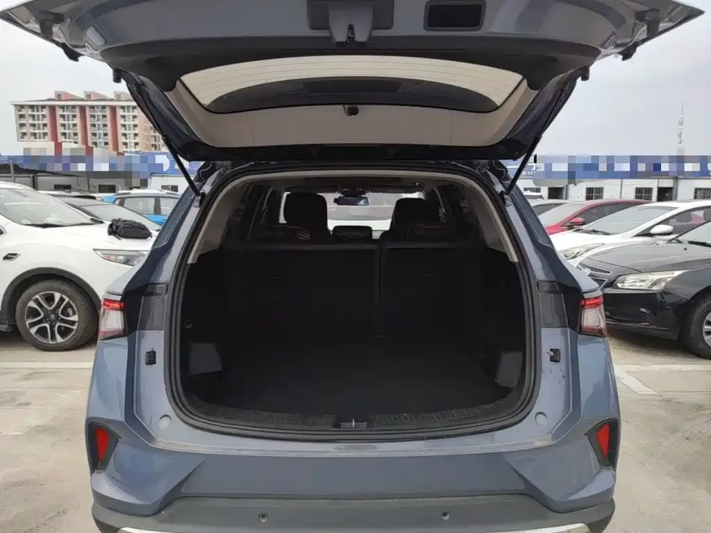Wuling Motors Wuling Xingchen 2021 1.5T CVT Stellar Edition — Фото автомобиля 18
