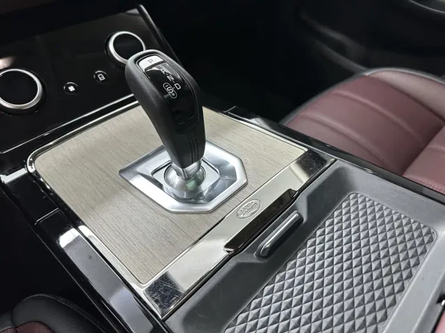 Land Rover Range Rover Evoque — Фото автомобиля 7