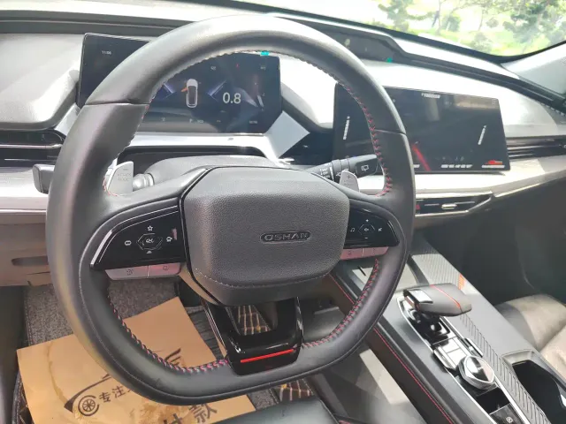 Changan Z6 — Фото автомобиля 11