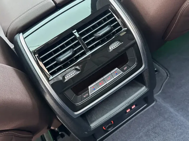 BMW X5 — Фото автомобиля 7