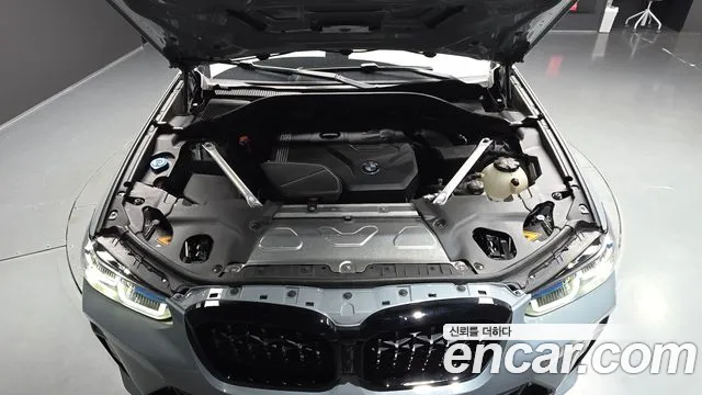 BMW X4 xDrive20i M Sport Pro — Фото автомобиля 6