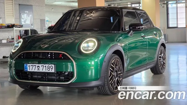 Mini Cooper — Фото автомобиля 2