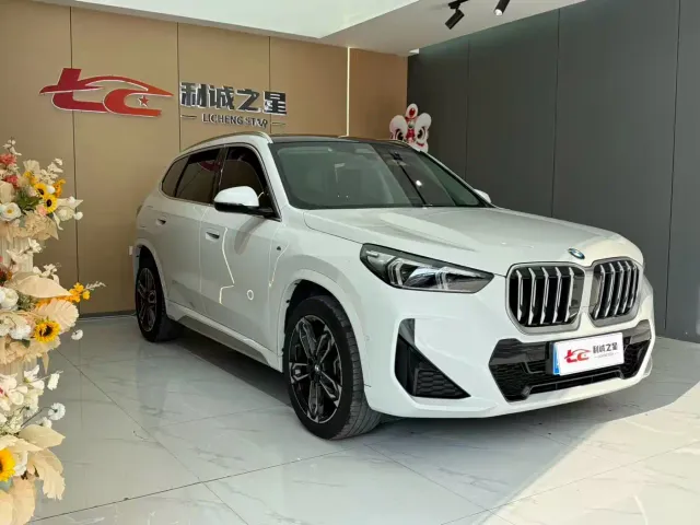 BMW X1 — Фото автомобиля 3
