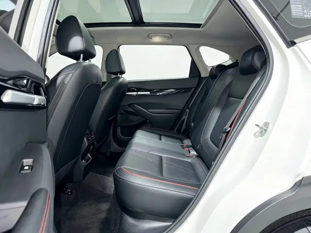 Kia Seltos — Фото автомобиля 7