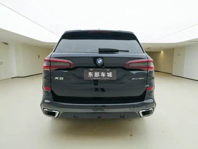 BMW X5 — Фото автомобиля 4