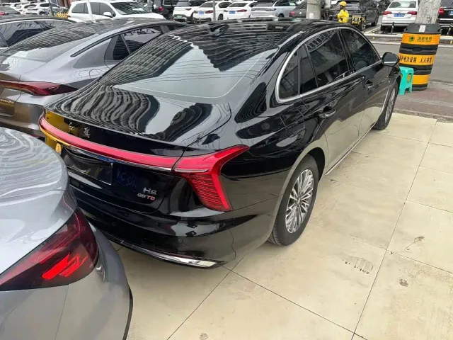 Hongqi H5 — Фото автомобиля 17