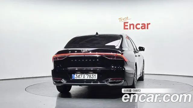 Hyundai Grandeur Grandeur (New) — Фото автомобиля 4