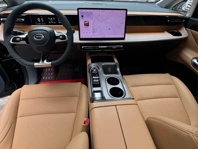 GAC Trumpchi E8 — Фото автомобиля 7