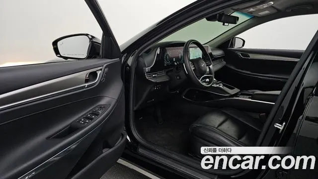 Hyundai Grandeur Exclusive — Фото автомобиля 9