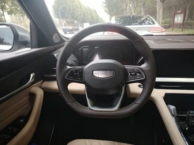Geely Xingyue L — Фото автомобиля 11