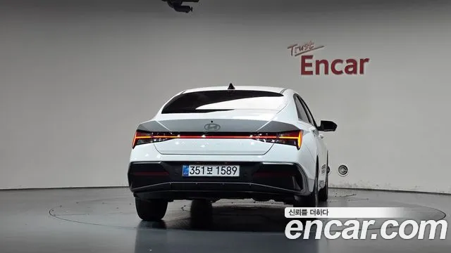 Hyundai Avante CN7 — Фото автомобиля 4