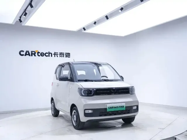 Wuling Hongguang Mini EV — Фото автомобиля 6