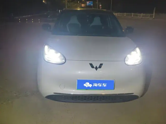 Wuling Bingo — Фото автомобиля 2