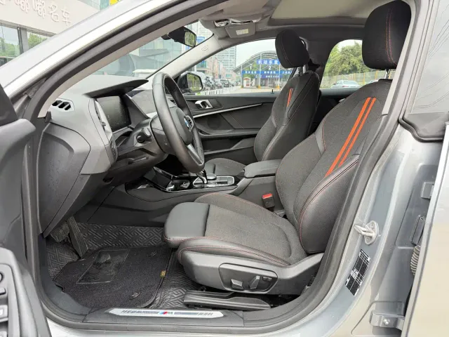 BMW 2 Series — Фото автомобиля 10