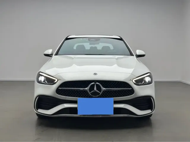 Mercedes-Benz C-Class — Фото автомобиля 2