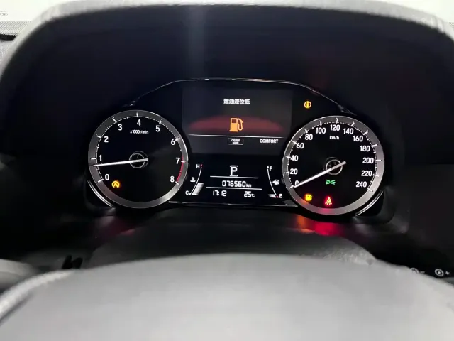 Honda Honda UR-V 2020 370TURBO 2WD Premium Elegance Edition — Фото автомобиля 13