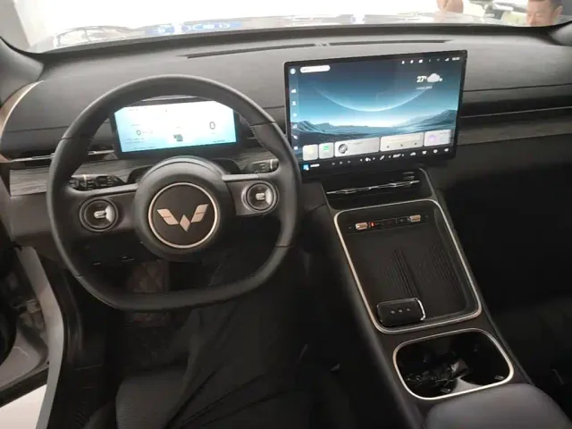 Wuling Starlight S — Фото автомобиля 9