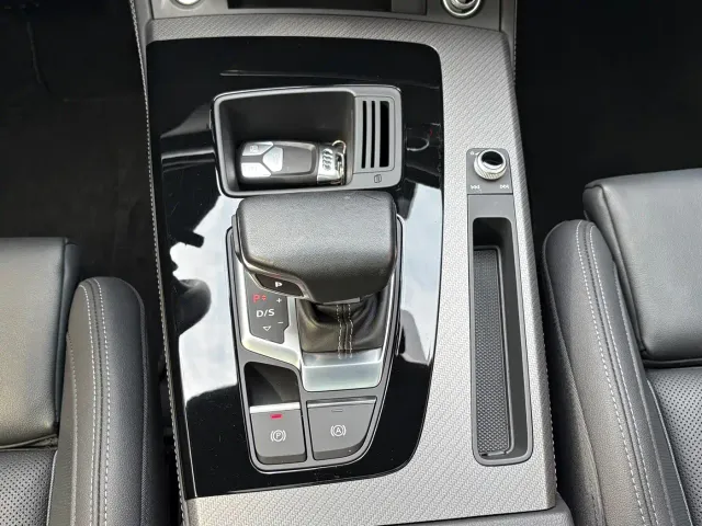 Audi Q5L — Фото автомобиля 19