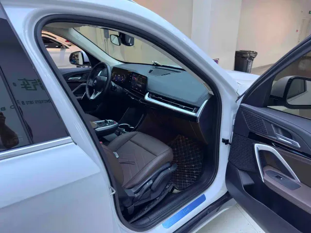 BMW X1 — Фото автомобиля 12
