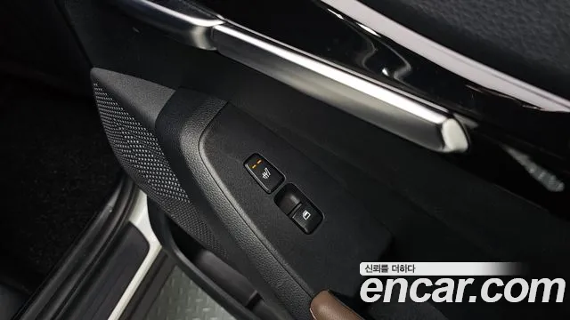 Kia Seltos Seltos Бензин 1.6 Turbo 4WD — Фото автомобиля 27