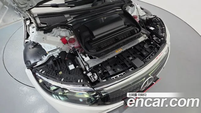 Mercedes-Benz EQS — Фото автомобиля 2