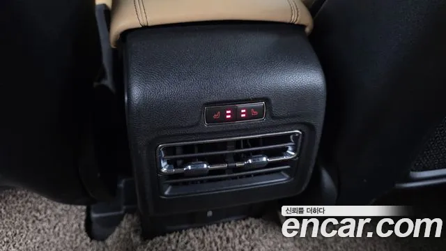 Lincoln Corsair Corsair 2.0 Reserve AWD — Фото автомобиля 15