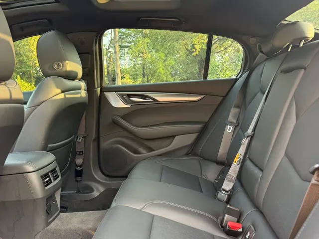 Cadillac CT5 — Фото автомобиля 10