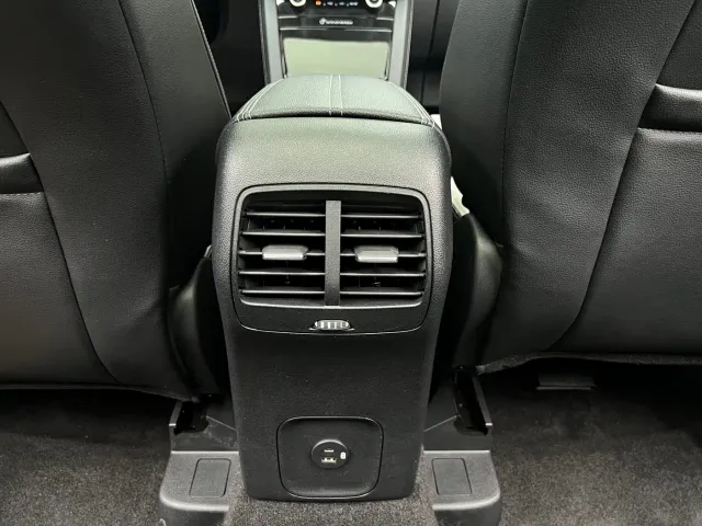 Ford Ford Escape 2020 EcoBoost 245 2WD Premium Edition — Фото автомобиля 16