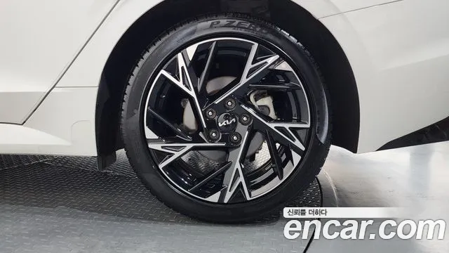 Kia K5 Signature — Фото автомобиля 20
