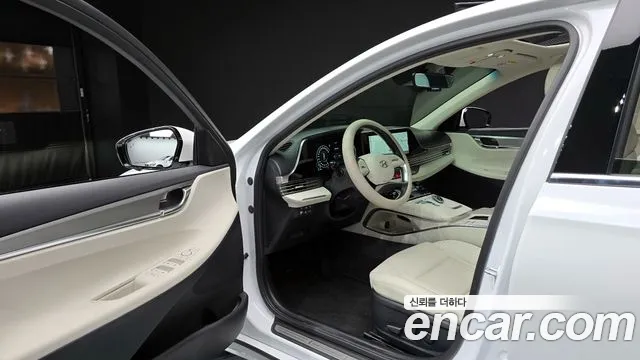 Hyundai Grandeur — Фото автомобиля 7
