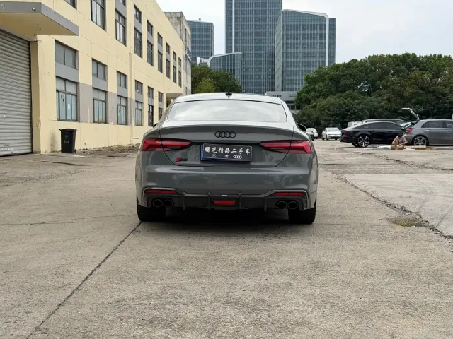 Audi S5 — Фото автомобиля 13