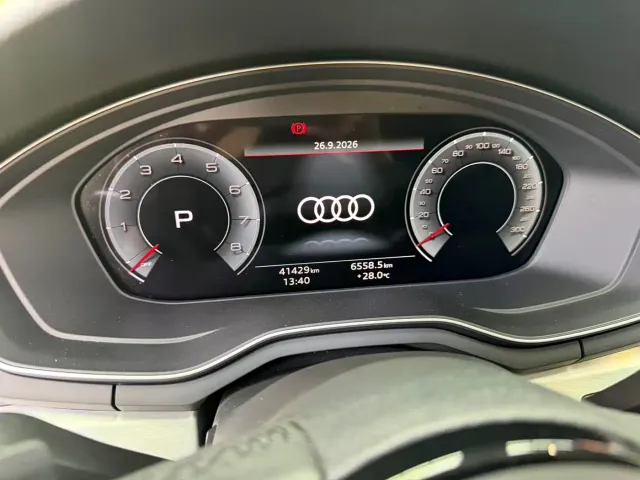 Audi A4L — Фото автомобиля 9