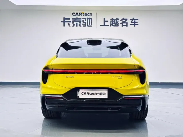 Lotus Eletre — Фото автомобиля 6