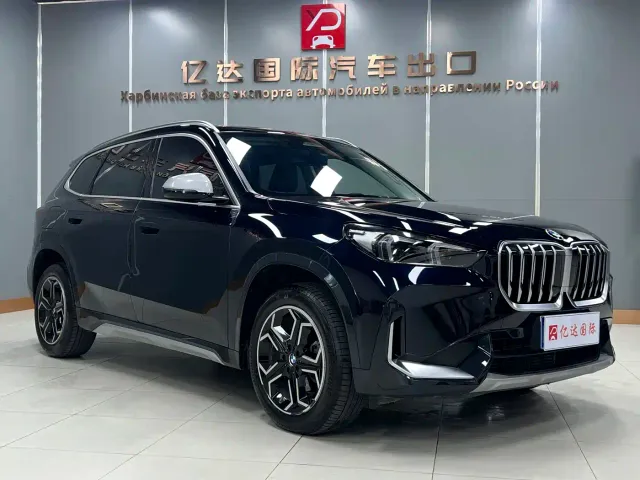BMW X1 — Фото автомобиля 3