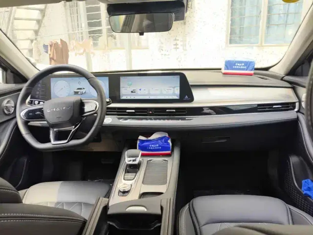 Chery Arrizo 8 PRO — Фото автомобиля 12