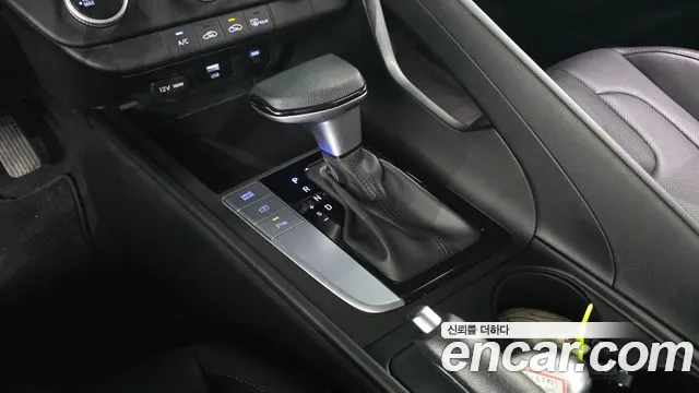 Hyundai Avante CN7 — Фото автомобиля 12