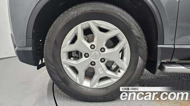 KG_Mobility_Ssangyong Rexton Новый Rexton Sport Дизель 2.2 4WD — Фото автомобиля 5
