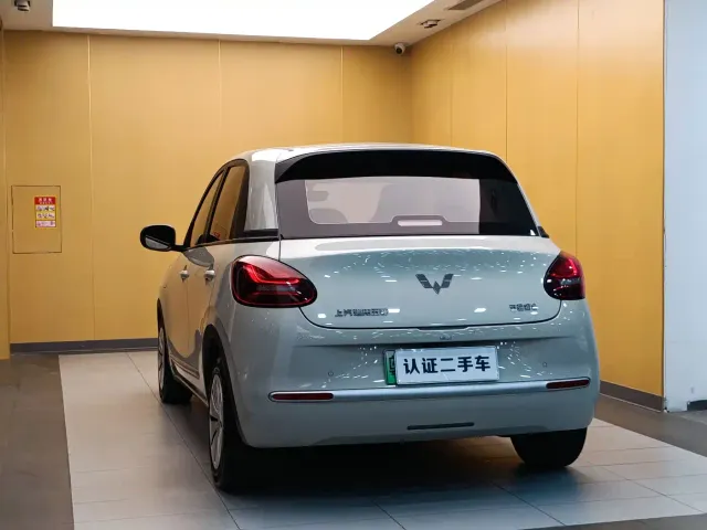 Wuling Bingo — Фото автомобиля 23