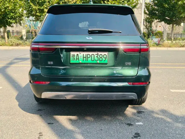 Li Auto ONE — Фото автомобиля 15