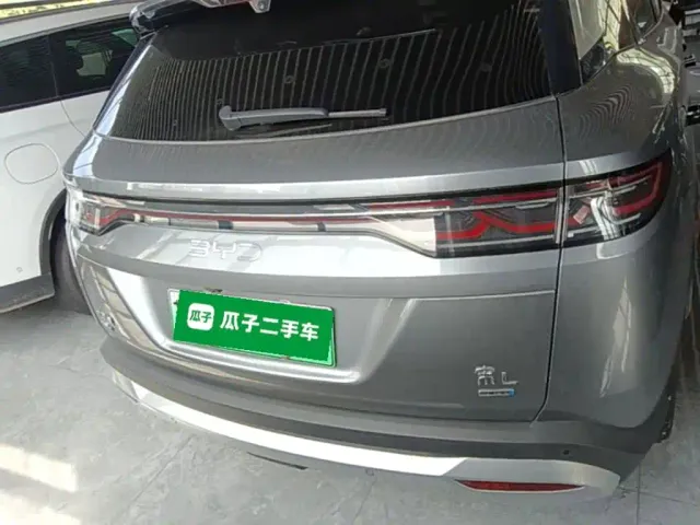 BYD Song L DM-i — Фото автомобиля 5