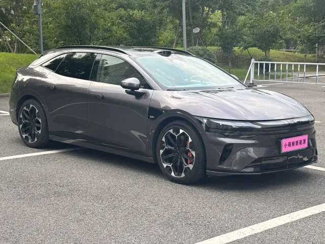 Zeekr 007 GT — Фото автомобиля 3