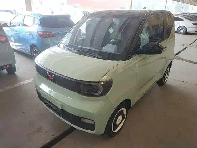 Фотография автомобиля — Wuling Hongguang Mini EV