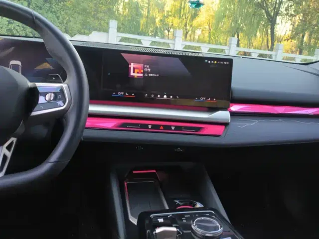 BMW 5 Series — Фото автомобиля 13