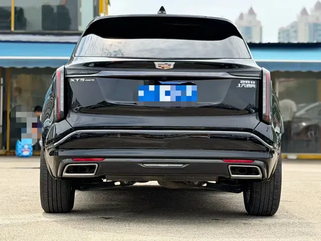 Cadillac XT5 — Фото автомобиля 5
