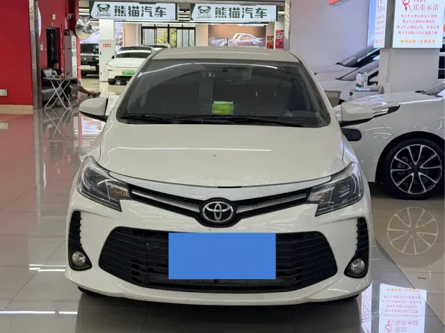 Toyota Vios — Фото автомобиля 4
