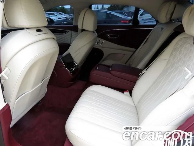 Bentley Flying Spur Generation 3 — Фото автомобиля 7