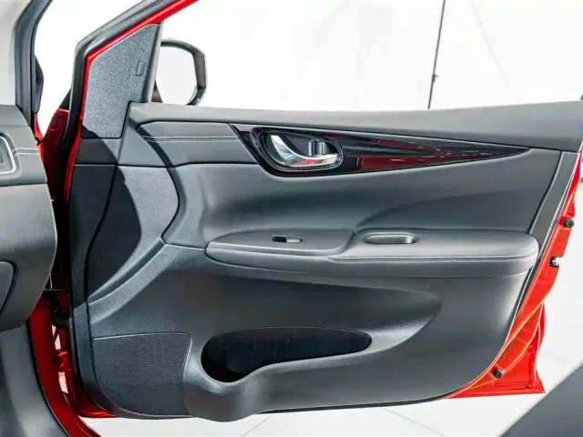 Nissan Tiida — Фото автомобиля 13