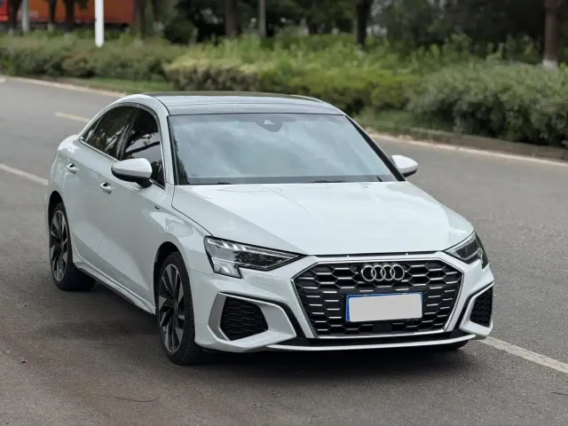Audi A3 — Фото автомобиля 3